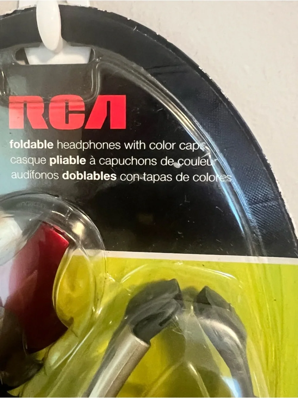 VTG RCA Foldable Silver Headphones with Interchangeable Color Caps